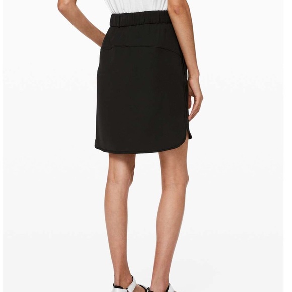Lululemon - On The Fly Skirt (Woven) - Black - Picture 3 of 7